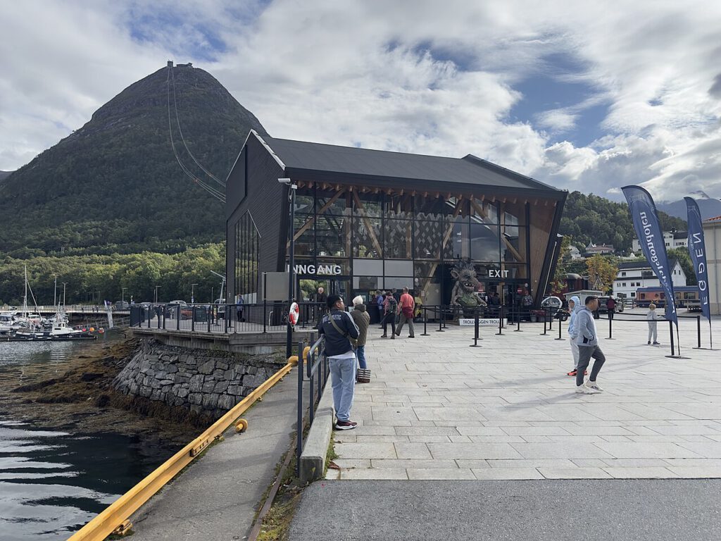 Åndalsnes Trollveggen in Åndalsnes