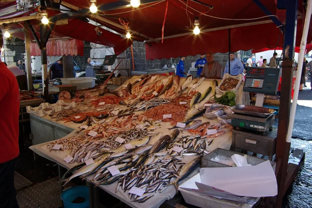 Catania (Sizilien) Fischmarkt La Pescheria in Catania