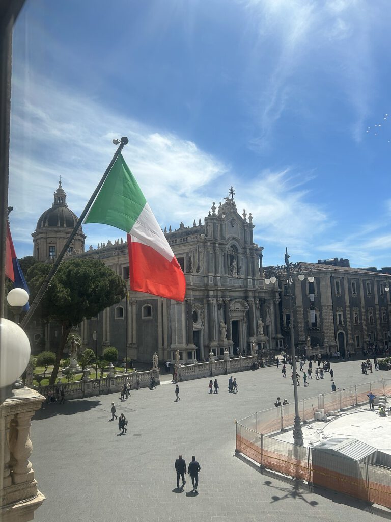 Catania (Sizilien) Piazza del Duomo in Catania