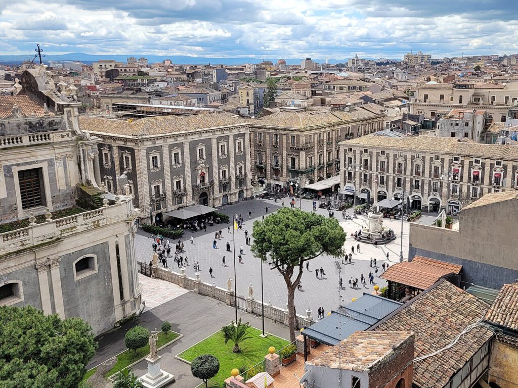 Catania (Sizilien) Piazza del Duomo in Catania