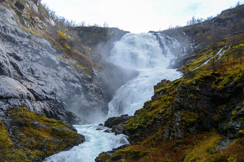 Flåm Kjosfossen in Flåm