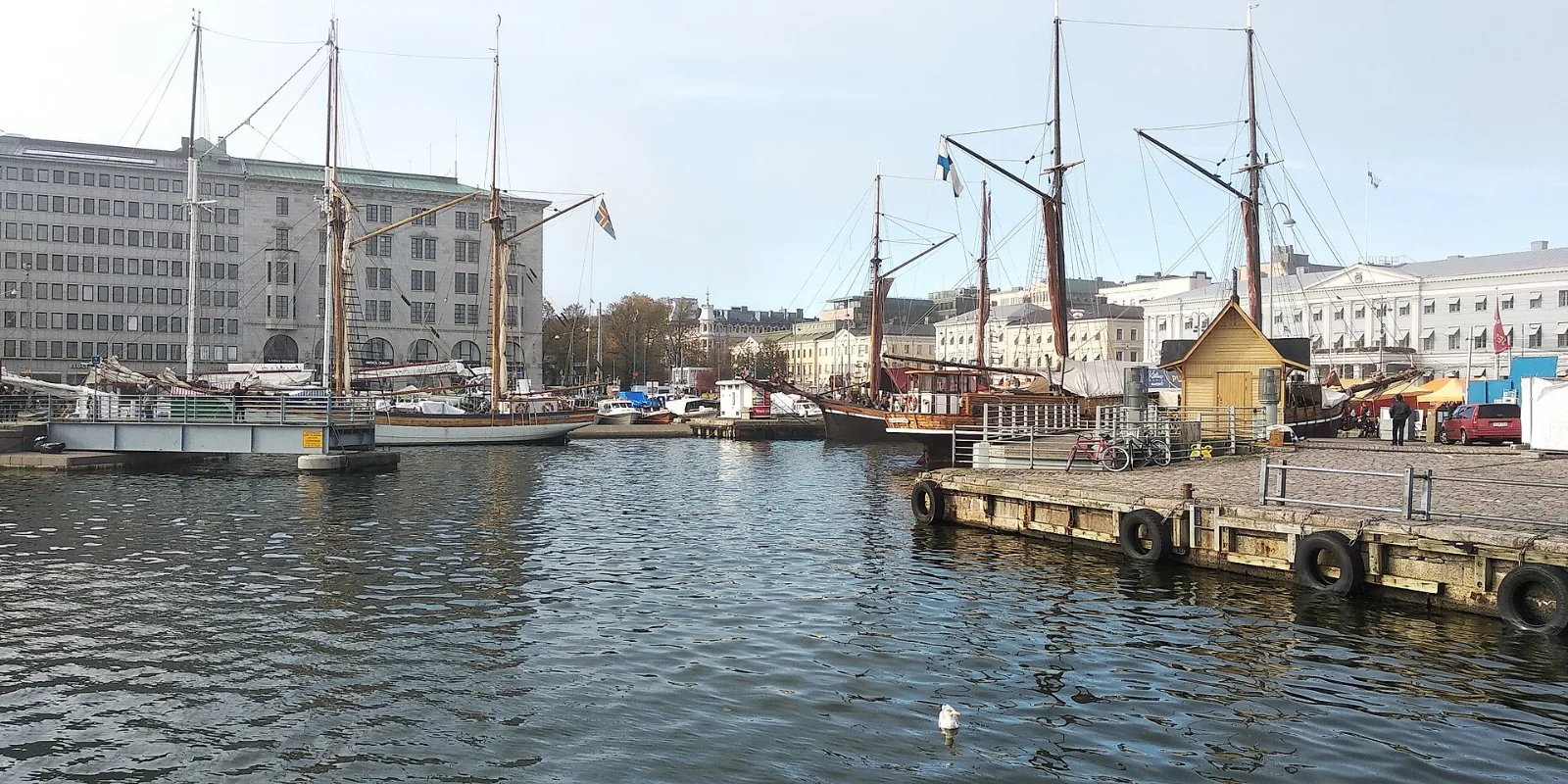 Marktplatz und Südhafen in Helsinki