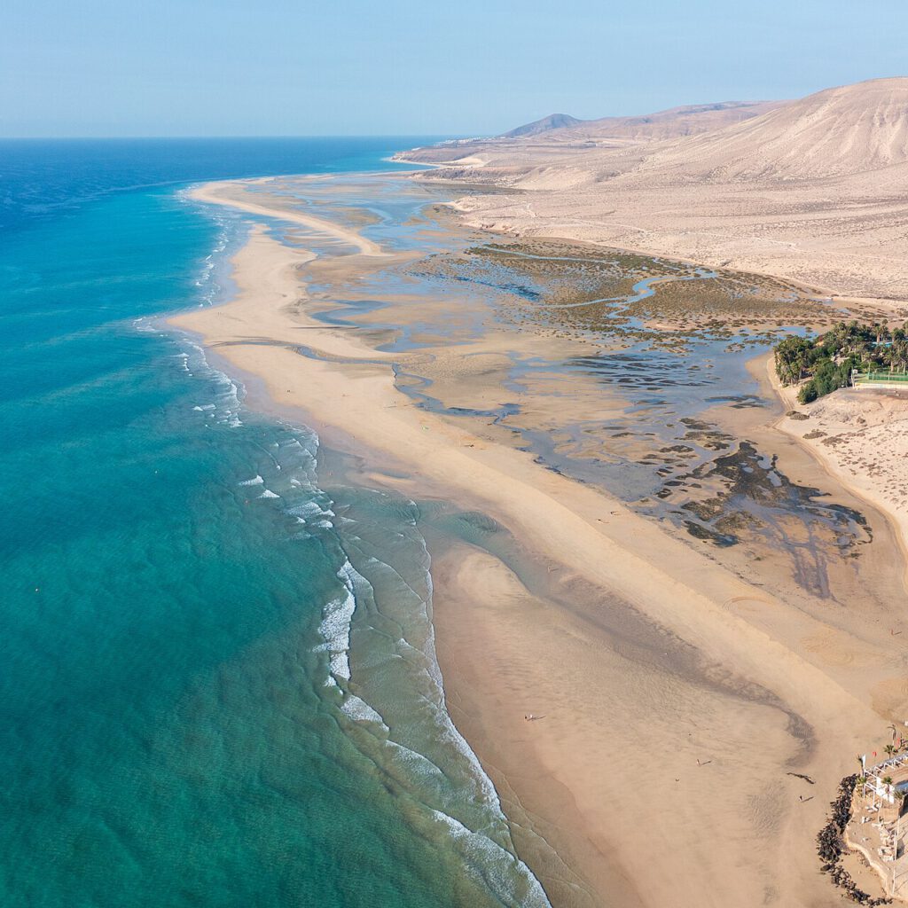 Puerto del Rosario (Fuerteventura) Luftbild der Lagune von Sotavento auf Fuerteventura