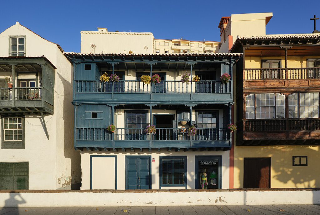 Santa Cruz de La Palma Balkone an der Avenida Marítima