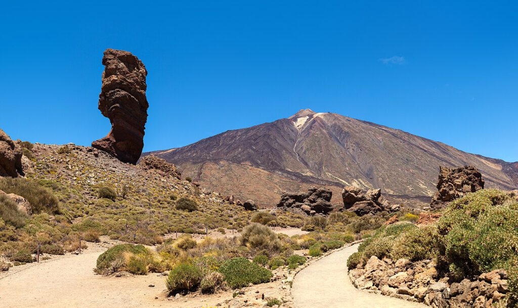 Santa Cruz de Tenerife (Teneriffa) Roque Cinchado und Teide