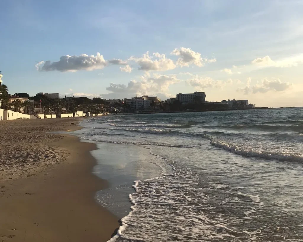Strand Ladies Beach in Kuşadası