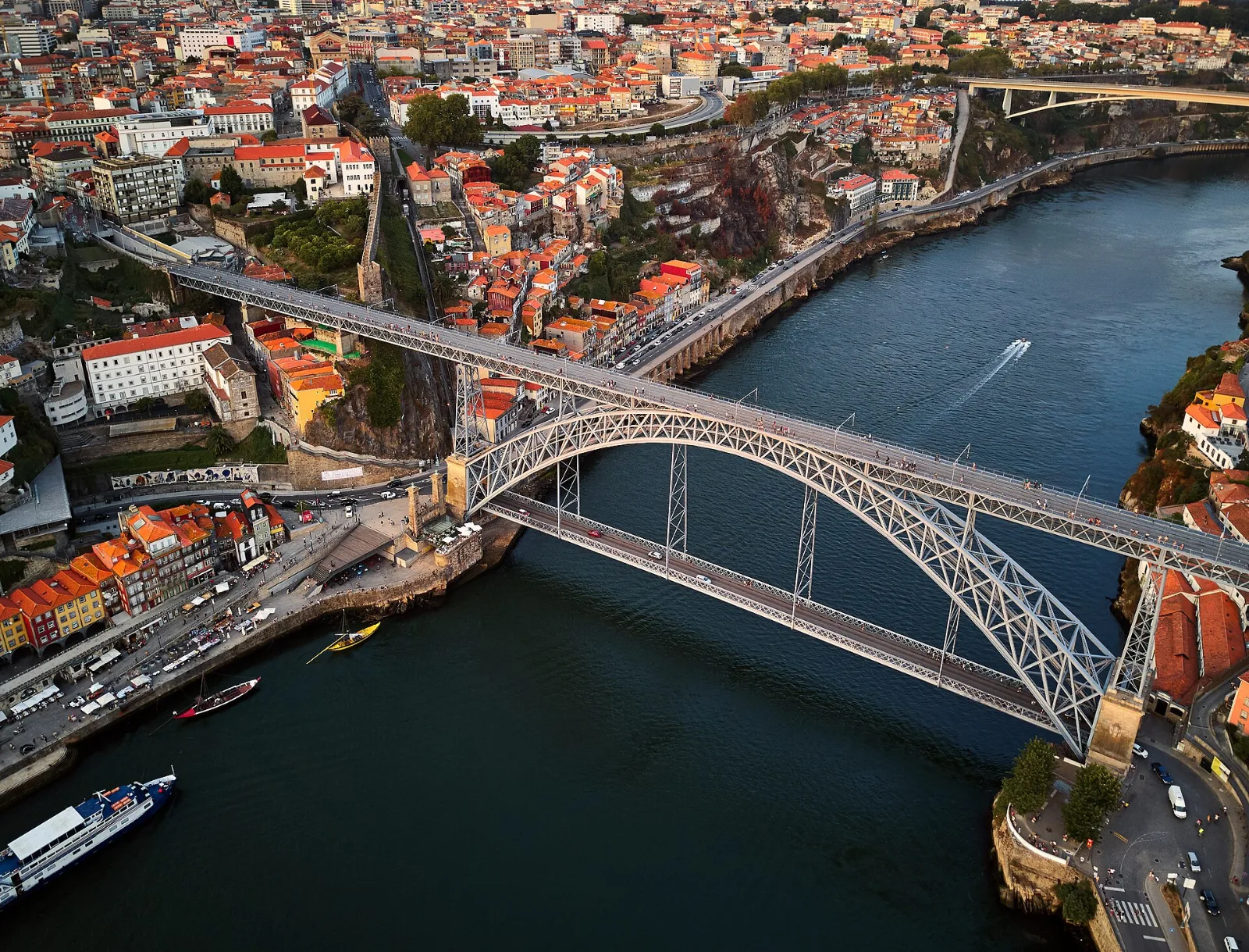 Leixões und Porto Brücke Dom Luís I. in Leixões und Porto