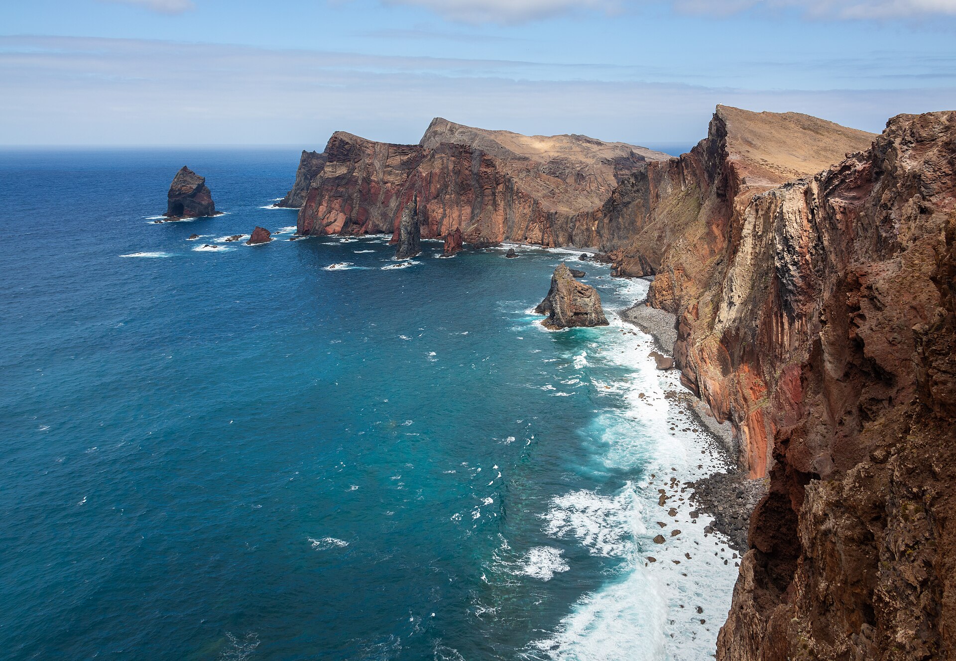Madeira: Kreuzfahrt, Levadas und Porto Santo Ponta de São Lourenço im Osten Madeiras