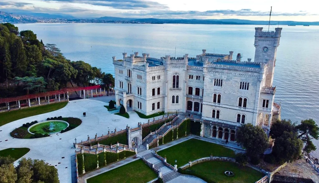 Triest Schloss Miramare in Triest